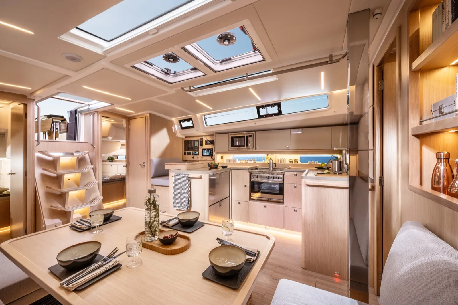 Bavaria C46 — Werftfoto 3