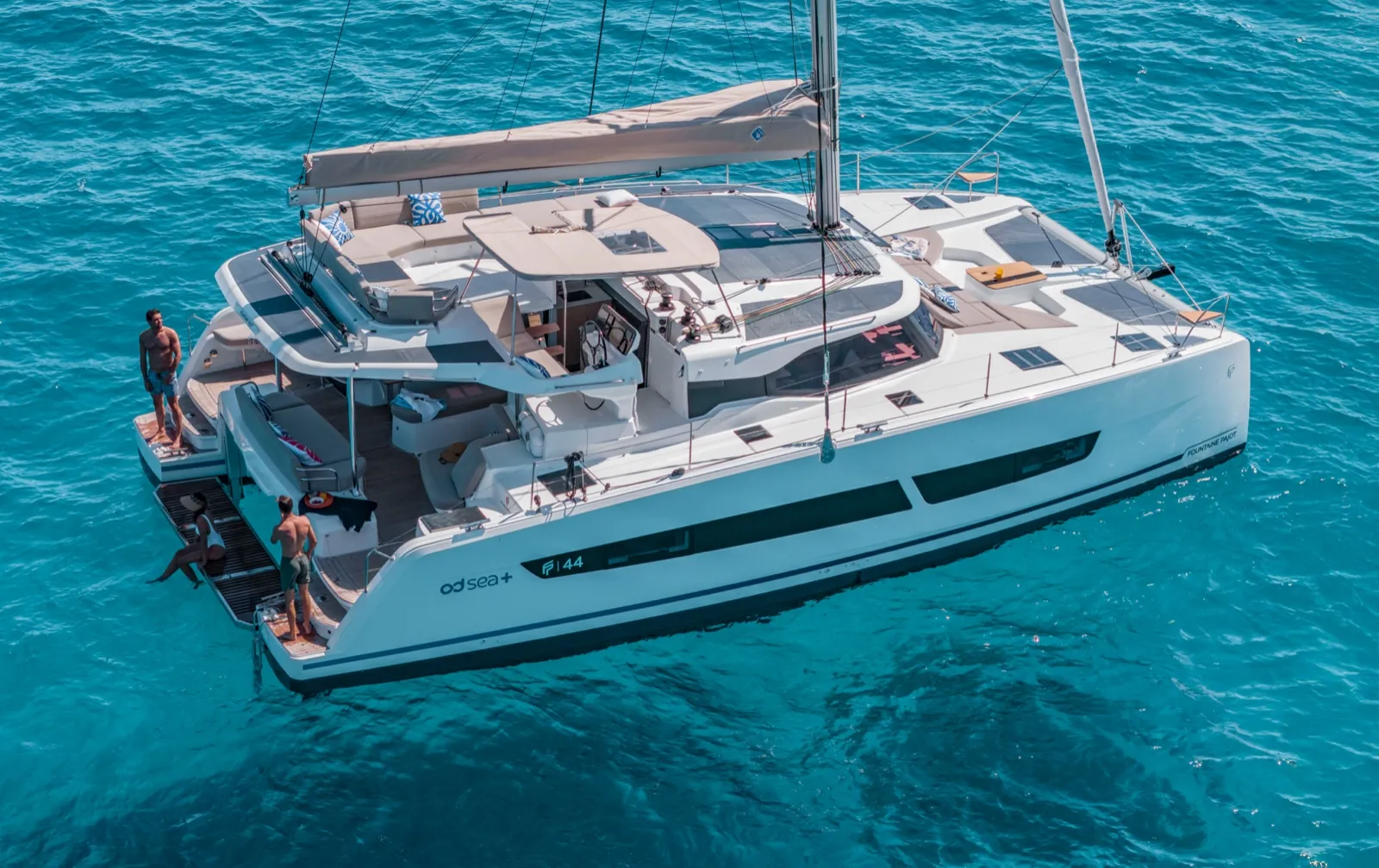 Fountaine Pajot 44 — Werftfoto 4